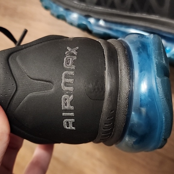 Nike Air Max Plus Running Shoe 2011 429890-040 Black Neon Blue Women's size 9 - Picture 5 of 13